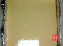 Illustration of how to make meat floss cake rolls 11