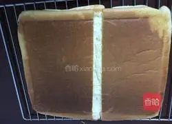 Illustration of how to make original cake roll 11