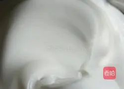 Illustration of how to make light cream chiffon cake 5