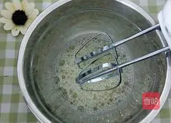 Cranberry Matcha Cake Roll Recipe Illustration 10