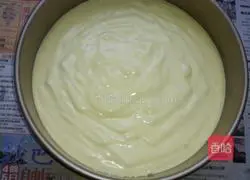 Illustration of how to make chiffon cake 12