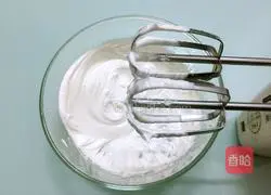 Illustration of how to make rainbow meringue 7