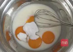 Illustration of how to make chiffon cake (8 inches) 3