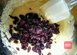 Cranberry Cookie Recipe Illustration 4