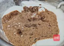 Chocolate Chiffon Cake Recipe Illustration 11