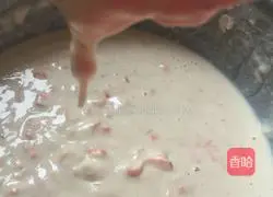 Illustration of how to make carrot shredded cake 4