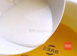 Illustration of how to make chiffon cake (8 inches) 8