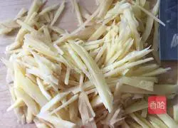 Illustration of how to make potato shredded burritos 6