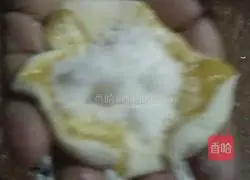 Illustration of how to make sugar cake 9