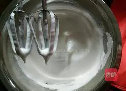  Illustration of how to make chiffon cupcakes 4