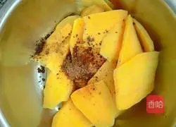 Illustration of how to make sweet potato glutinous rice cakes 1