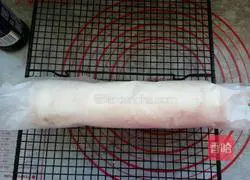 Blueberry Coconut Cake Roll Recipe Illustration 15