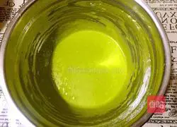 Spinach juice chiffon cake-eight-inch recipe illustration 5