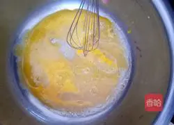 Eight-inch chiffon cake embryo Illustration of how to do it 5