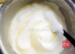 Cake Illustration of how to make a roll 11