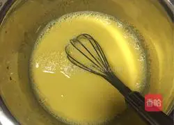 Illustration of how to make eight-inch chiffon cake 4