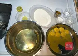 10-inch Matcha Chiffon Cake Recipe Illustration 1