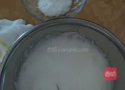 Illustration of how to make 8-inch perfect chiffon cake 4