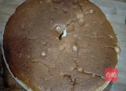 Illustration of how to make chiffon cake 11