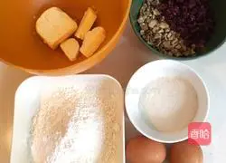 Walnut Cranberry Pound Cake Illustration of how to do it 1