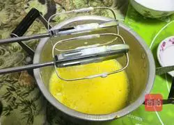 Big Red Date Chiffon Cake 6-Inch Recipe Illustration 7