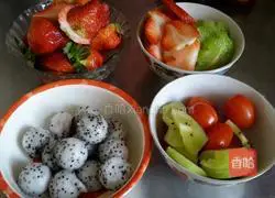 Illustration of how to make fruit cream cake 1