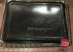 Illustration of how to make cream cake roll 14 