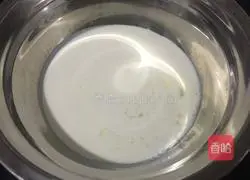 Sesame and Coconut Cake Roll Recipe Illustration 13