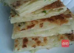 Illustration of how to make scallion pancakes 9