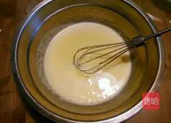 Banana Cake Roll Recipe Illustration 3