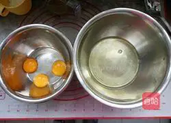 Cornmeal Yogurt Chiffon Cake Recipe Illustration 3