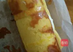 Illustration of how to make cream cake roll 13