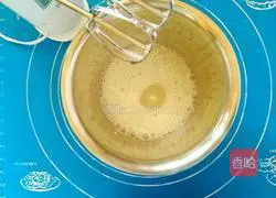 Illustration of how to make 6-inch matcha yogurt chiffon cake 9