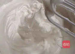 Passion Fruit Chiffon Cake Recipe Illustration 9