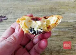 Illustration of how to make honey bean fruit tart 15