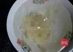 Illustration of how to make strawberry cheese mousse cake (without whipping cream) 7