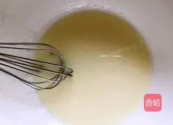 Illustration of how to make raisin cake rolls 3