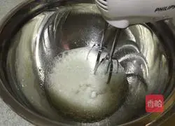 Cocoa Chiffon Cake Recipe Illustration 3