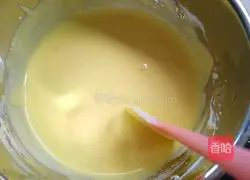 Illustration of how to make chiffon cake 17