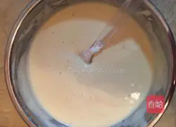 Chiffon Cake.--Illustration of eight-inch method 7