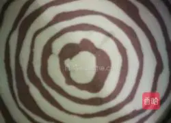 Zebra pattern chiffon cake recipe 6