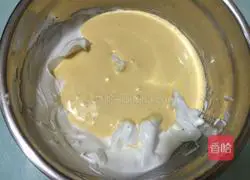 Rainbow Cake Roll Recipe Illustration 10