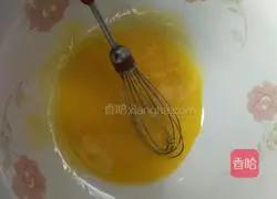 Six Illustration of how to make chiffon cake 2