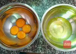 Illustration of how to make meat floss cake rolls 2