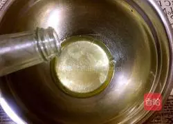 Cocoa Chiffon Cupcake Recipe Illustration 6