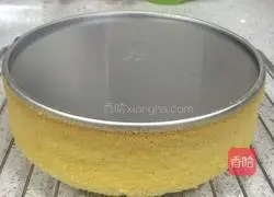 Illustration of how to make chiffon cake 19