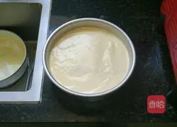 Illustration of how to make orange chiffon cake 8