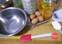 Sweet Orange Small Four Rolls Recipe Illustration 1