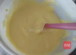 Illustration of how to make cream cupcakes 5