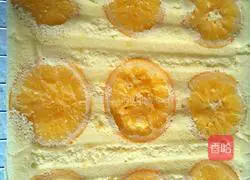 Illustration of how to make orange cake roll 8